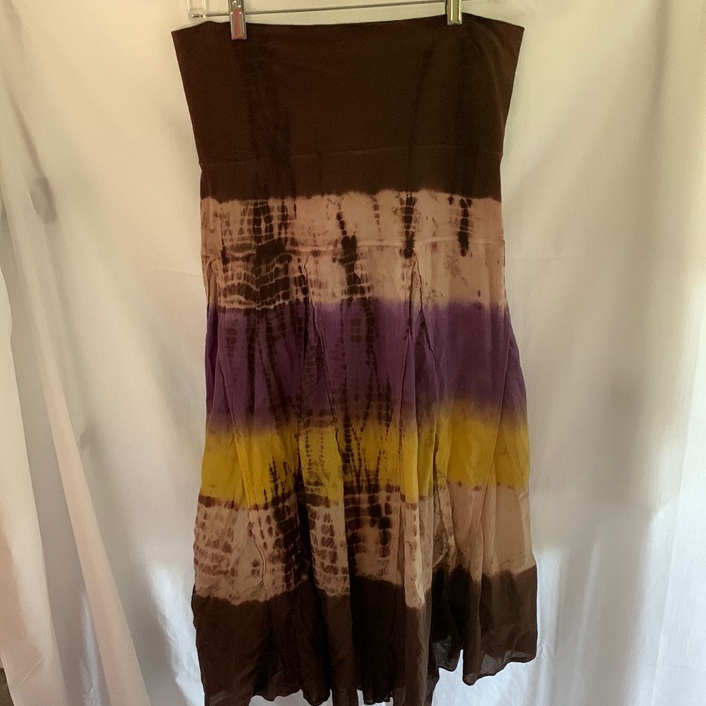Tracy Evans tie dye skirt. Size M. Browns, purples, yellow